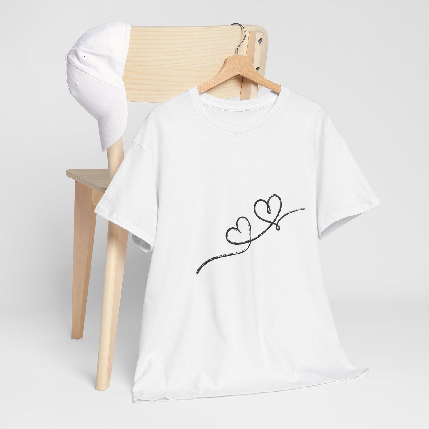Minimal Heart Line T-shirt